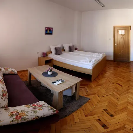 Gile Pensión Veliko Tárnovo